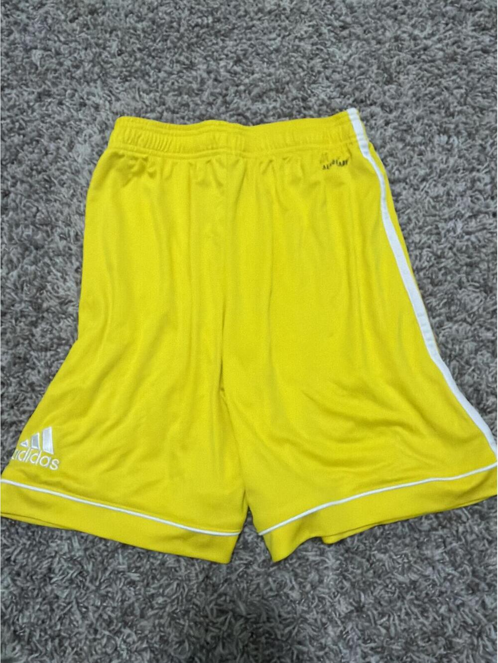 Adidas Boys Large Yellow Athletic Shorts Large - Picture 3 of 3